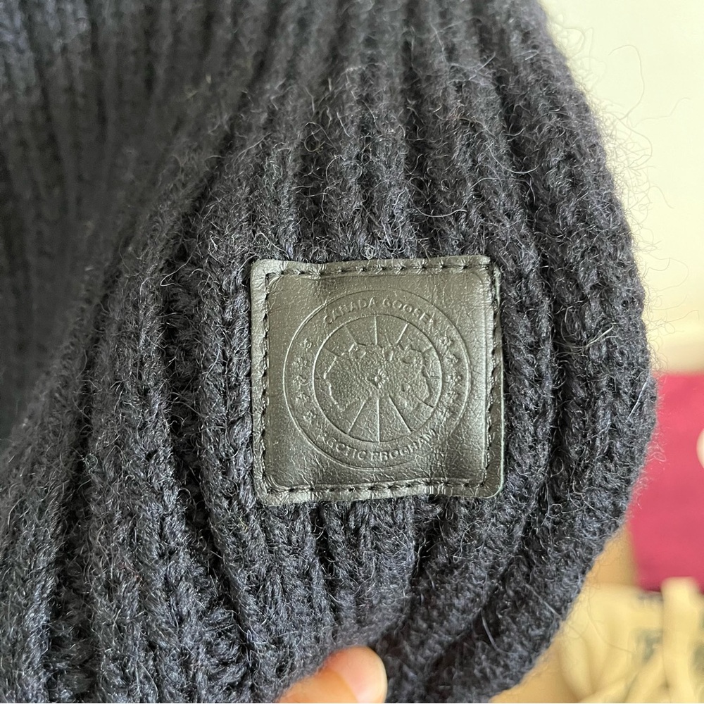 Robert Mackie x Canada Goose Colorblock Ribbed 100% Wool Scarf - Picture 5 of 7